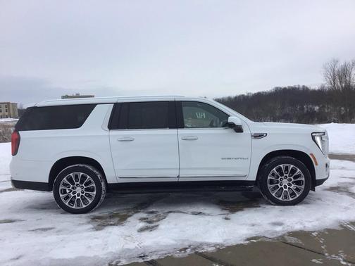 2025 GMC Yukon XL Denali