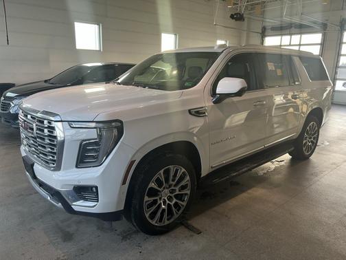 2025 GMC Yukon XL Denali