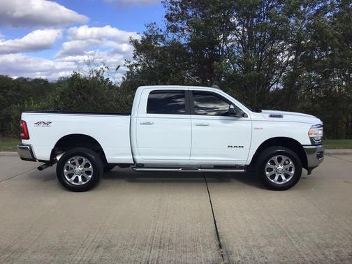 2019 RAM 2500 Big Horn Crew Cab 4x4 6'4' Box