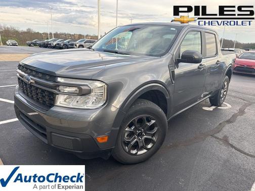 Carbonized Gray Metallic 2024 Ford Maverick XLT