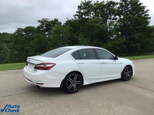 2017 Honda Accord Sport SE