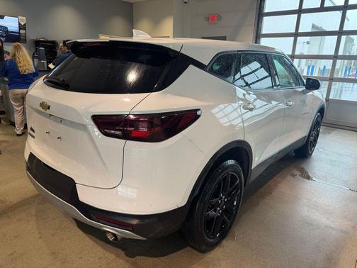 Summit White 2023 Chevrolet Blazer 2LT