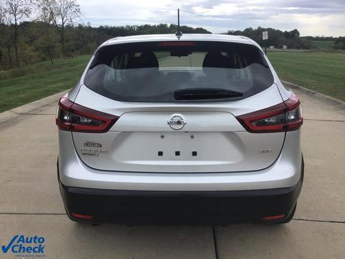 2022 Nissan Rogue Sport S