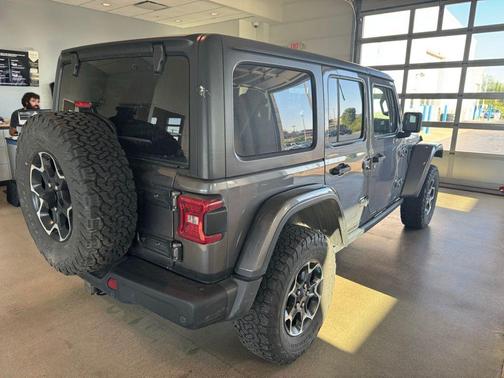 Granite Crystal Metallic Clearcoat 2022 Jeep Wrangler Unlimited 4xe Rubicon