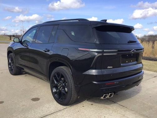 2024 Chevrolet Traverse RS
