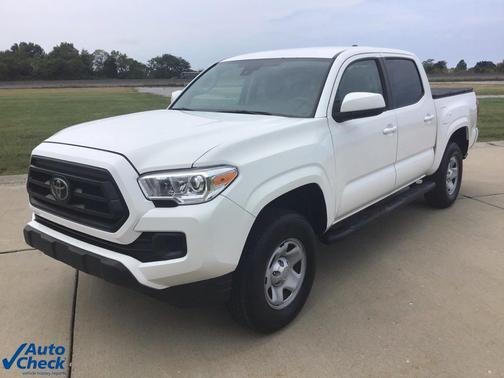 2022 Toyota Tacoma SR