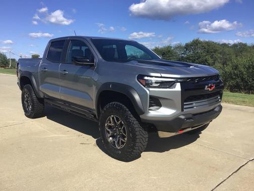 2025 Chevrolet Colorado ZR2