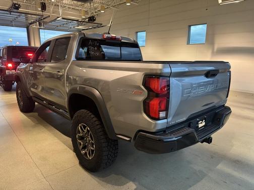 2025 Chevrolet Colorado ZR2