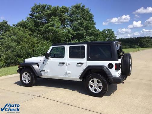 2022 Jeep Wrangler Unlimited Sport