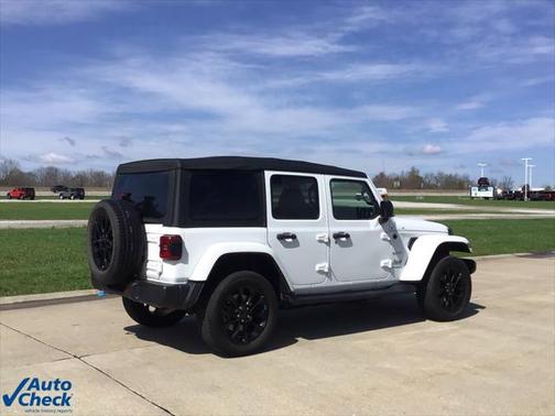 2022 Jeep Wrangler Unlimited 4xe Sahara