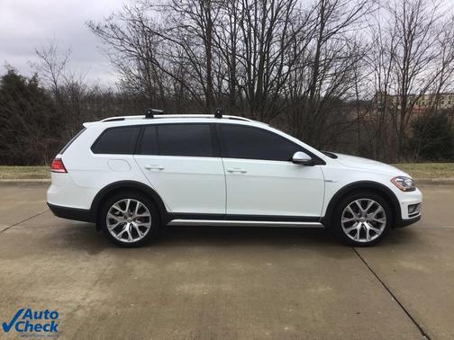 2019 Volkswagen Golf Alltrack TSI S