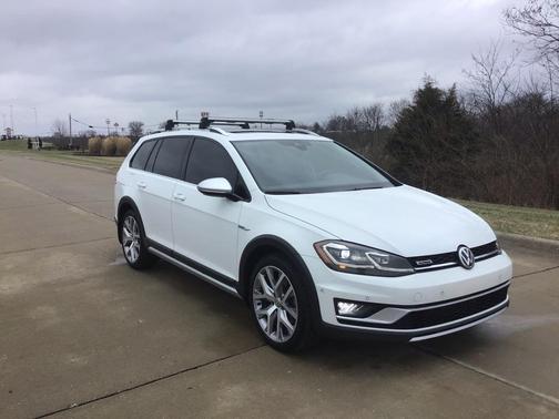 2019 Volkswagen Golf Alltrack TSI S