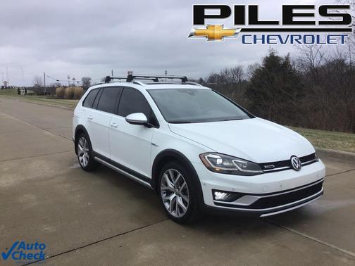 2019 Volkswagen Golf Alltrack TSI S