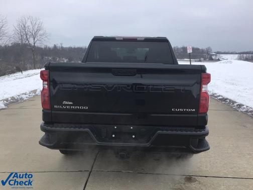 2025 Chevrolet Silverado 1500 Custom