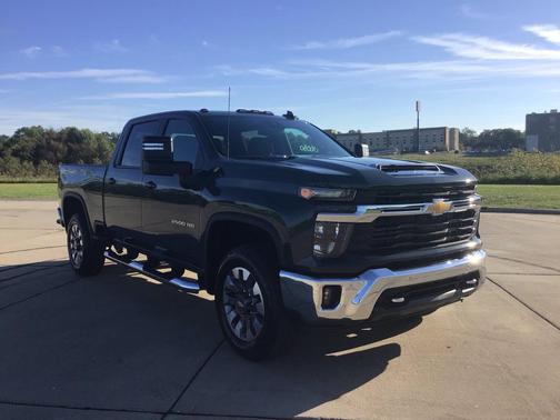 2026 Chevrolet Silverado 2500 LT