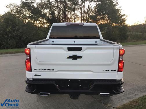 2024 Chevrolet Silverado 1500 Custom Trail Boss
