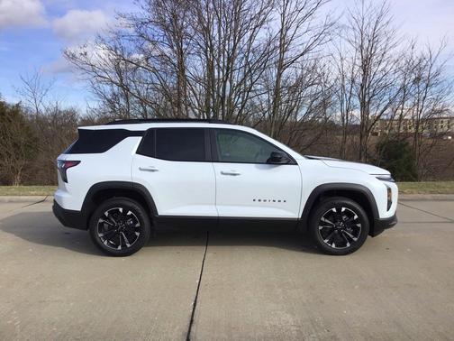 2026 Chevrolet Equinox AWD RS