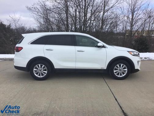 2020 Kia Sorento LX