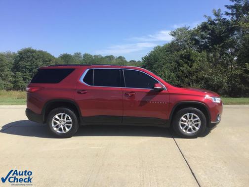 2021 Chevrolet Traverse LT Cloth