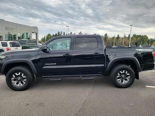 2022 Toyota Tacoma TRD Off Road