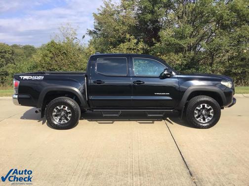 2022 Toyota Tacoma TRD Off Road