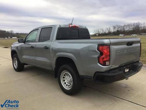 2024 Chevrolet Colorado WT