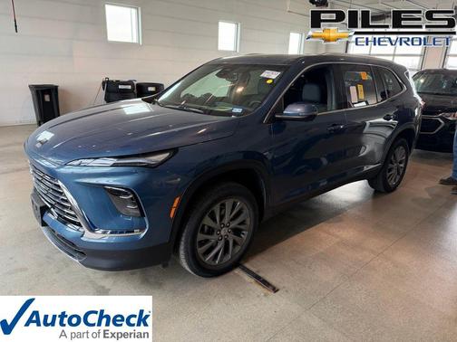 2025 Buick Enclave Preferred FWD