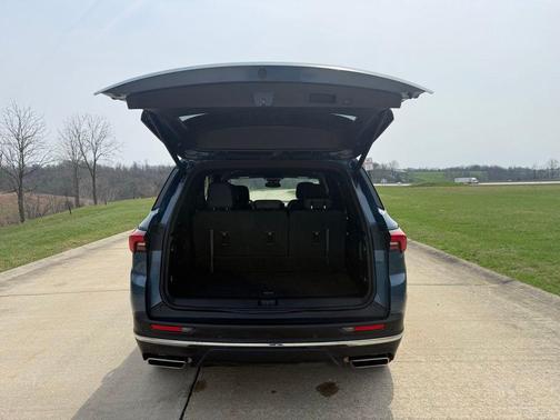 2025 Buick Enclave Preferred FWD