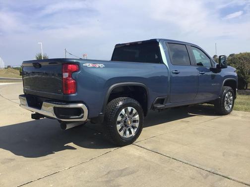2026 Chevrolet Silverado 2500 LT