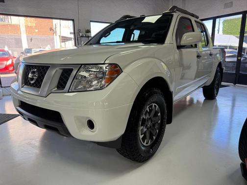 Glacier White 2021 Nissan Frontier PRO-4X