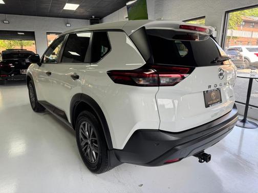 Glacier White 2021 Nissan Rogue S