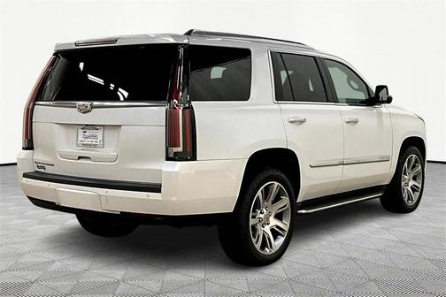 2016 Cadillac Escalade Luxury