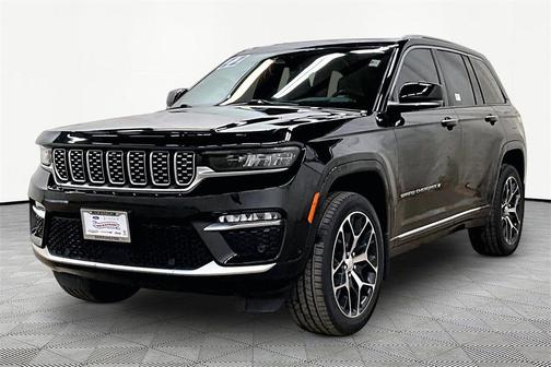 2022 Jeep Grand Cherokee Summit