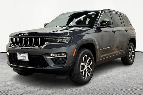Metallic 2025 Jeep Grand Cherokee Limited SUV