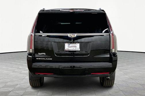 2018 Cadillac Escalade Platinum