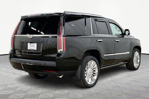 2018 Cadillac Escalade Platinum