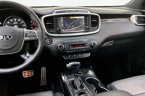 2019 Kia Sorento SX