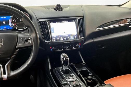 2017 Maserati Levante Base