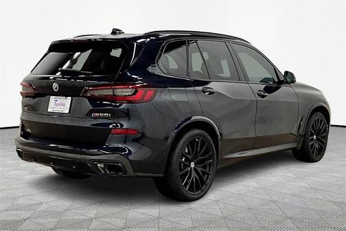2023 BMW X5 M50i