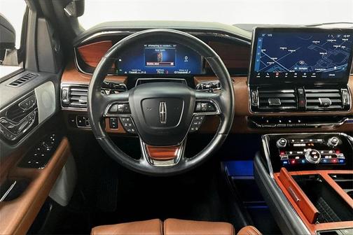 2023 Lincoln Navigator Reserve