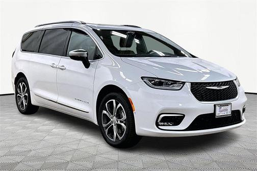 2026 Chrysler Pacifica Pinnacle