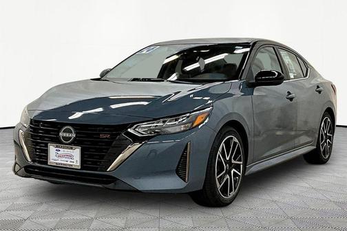 2t Gry Blk Roof 2024 Nissan Sentra SR