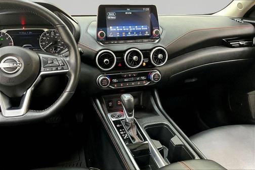 2t Gry Blk Roof 2024 Nissan Sentra SR