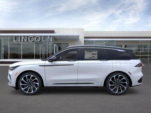 White Platinum Clearcoat Metallic 2026 Lincoln Nautilus Black Label