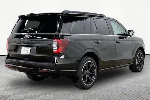 Black Metallic 2023 Ford Expedition Limited