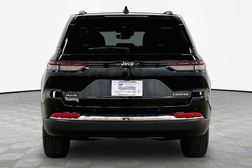 Diamond Black 2023 Jeep Grand Cherokee Limited