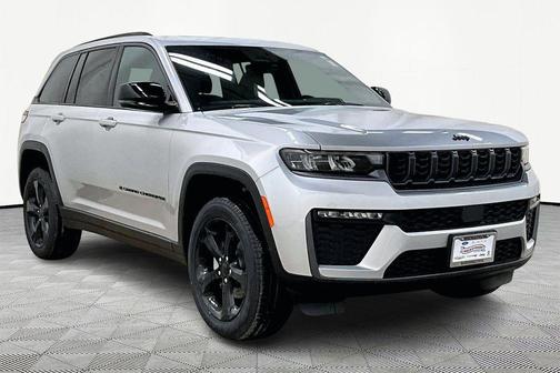 Silver Zynith 2026 Jeep Grand Cherokee Limited