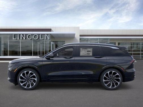 2025 Lincoln Nautilus Black Label