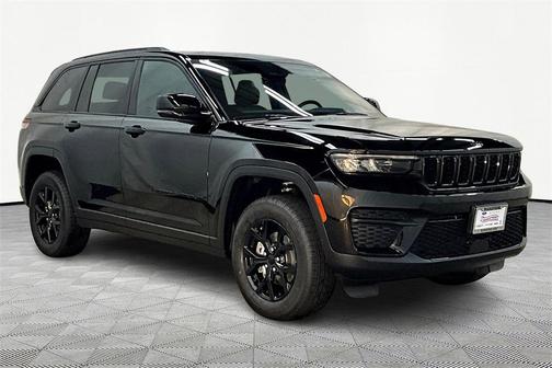 2025 Jeep Grand Cherokee Laredo