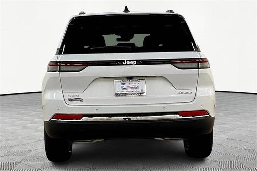 2025 Jeep Grand Cherokee Laredo X
